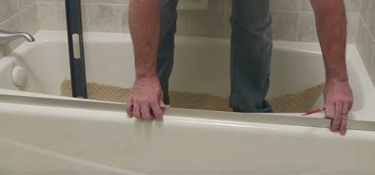 Sliding Shower Door Repair in Lawndale